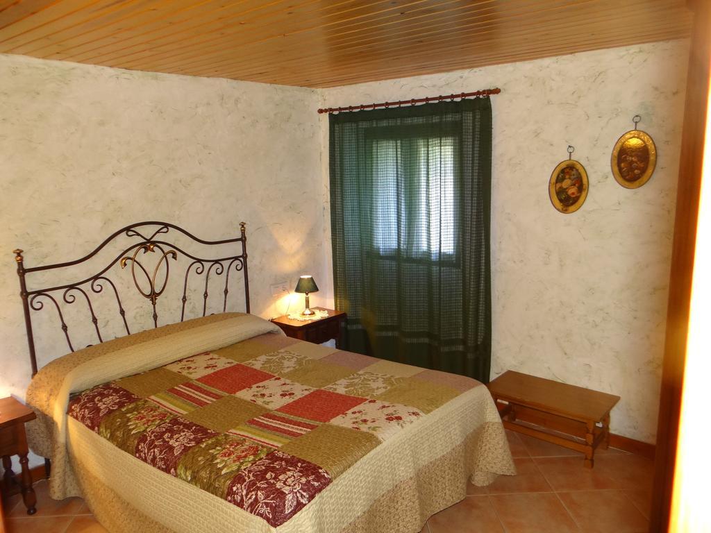 Casa Rural Calzon Ordesa Oto Kamer foto